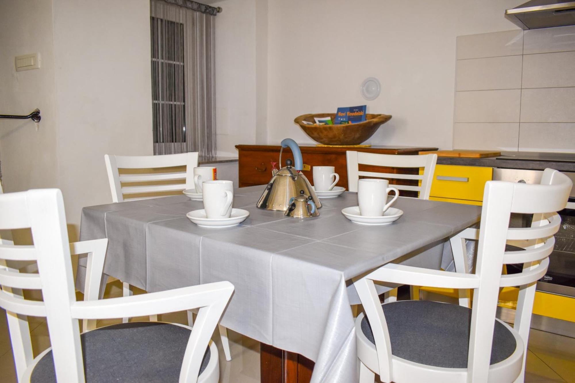Apartmani Amra Novi Vinodolski Ngoại thất bức ảnh