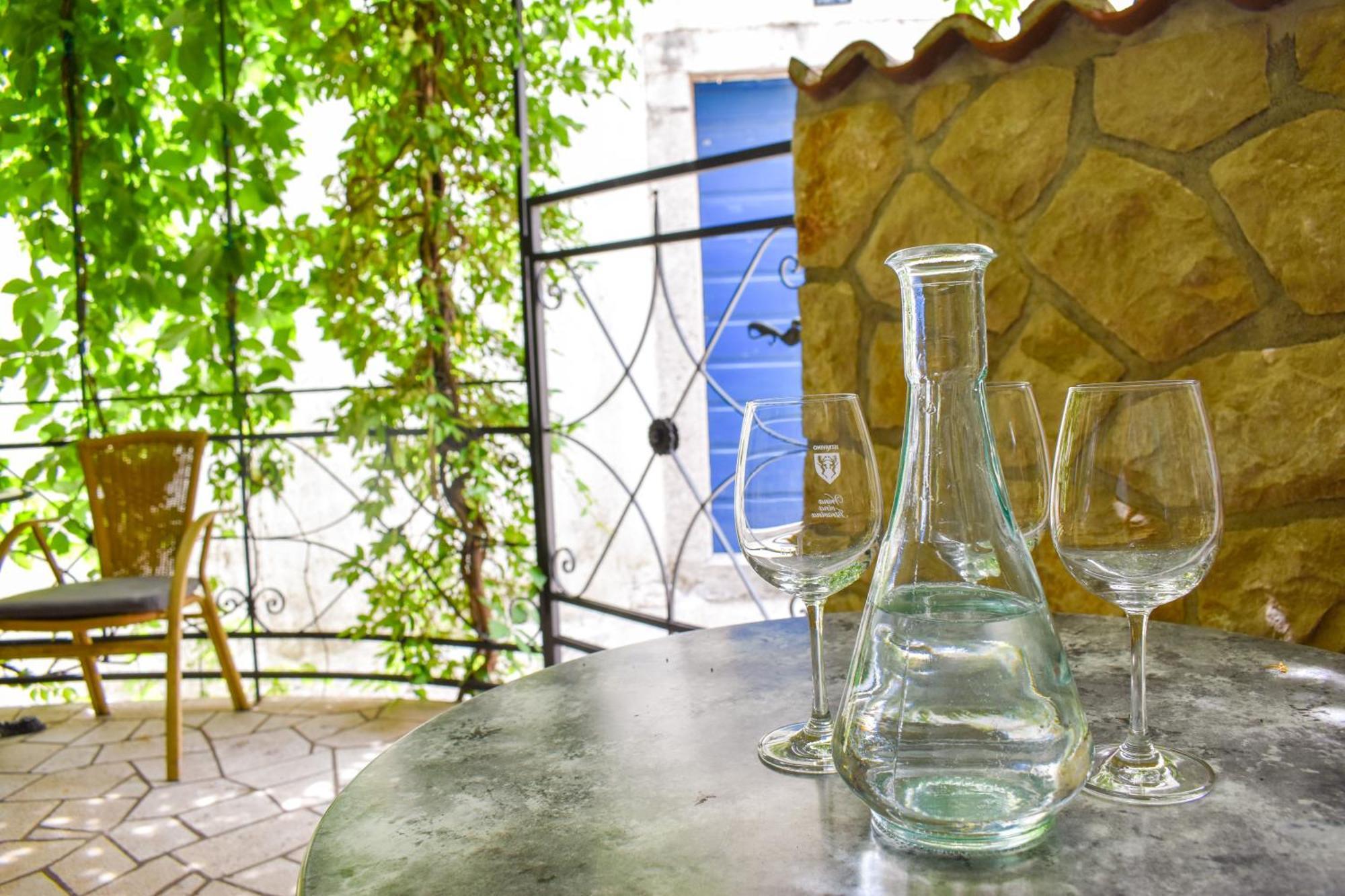 Apartmani Amra Novi Vinodolski Ngoại thất bức ảnh
