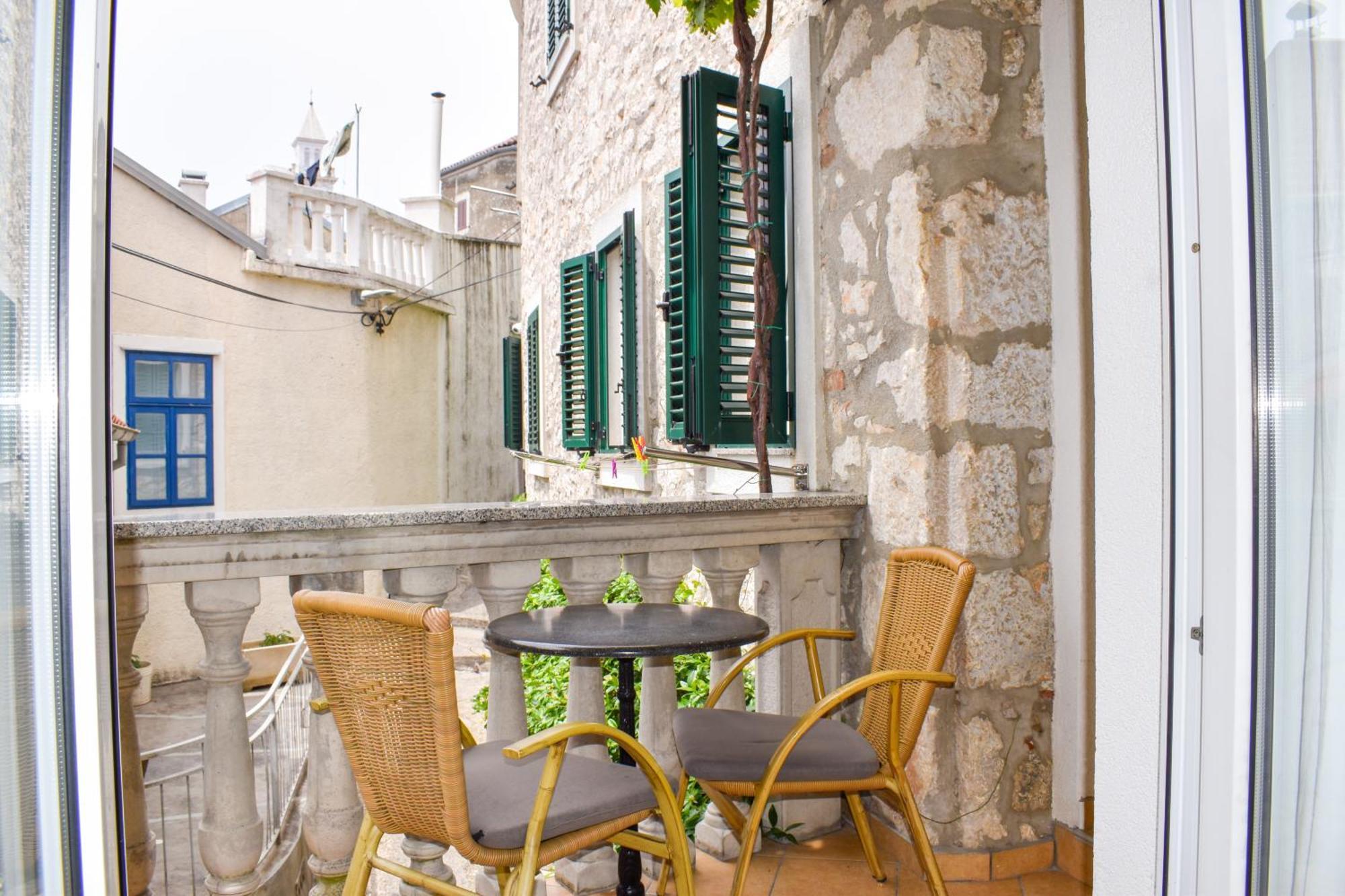 Apartmani Amra Novi Vinodolski Ngoại thất bức ảnh