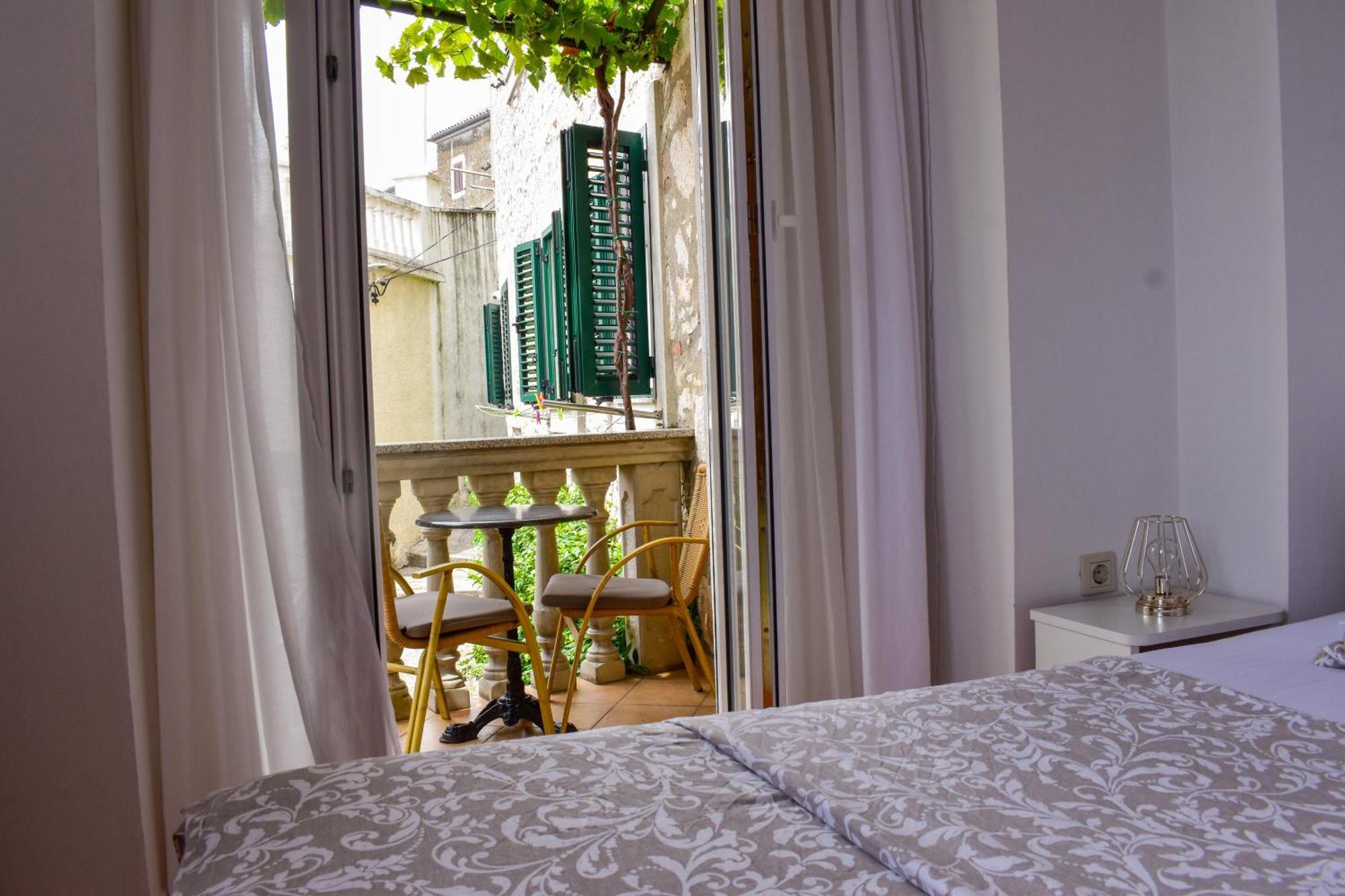 Apartmani Amra Novi Vinodolski Ngoại thất bức ảnh