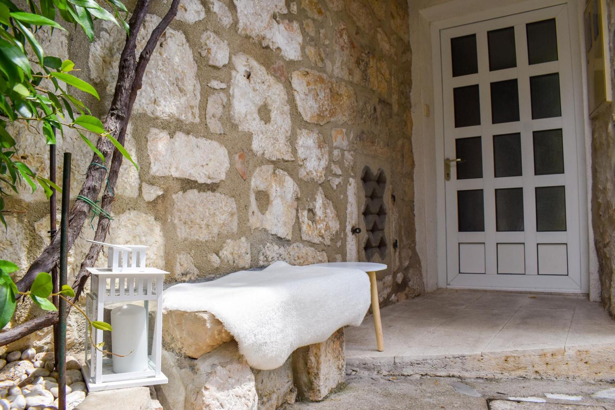 Apartmani Amra Novi Vinodolski Ngoại thất bức ảnh